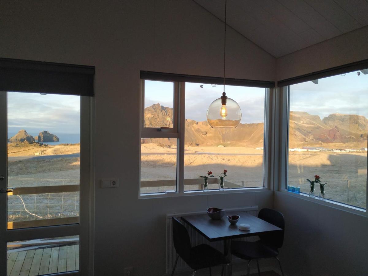Ofanleiti Cottages Vestmannaeyjar Exterior photo